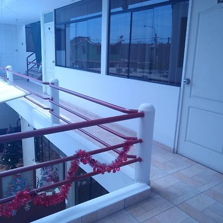 Hospedaje Golden Inn Camaná Esterno foto